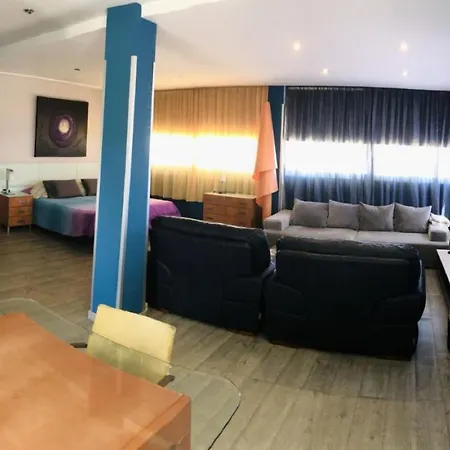 Atico De Lujo Vistas Al Mar Daire Benalmádena
